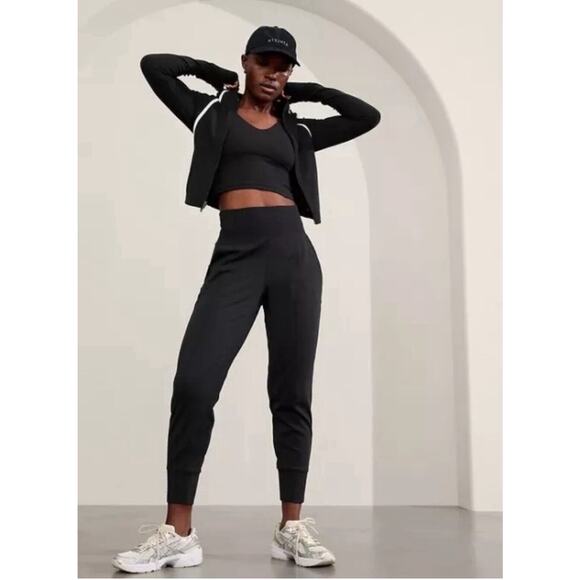 Athleta Pants - Athleta Size Small Venice Jogger Black High Rise Work Travel Athleisure New